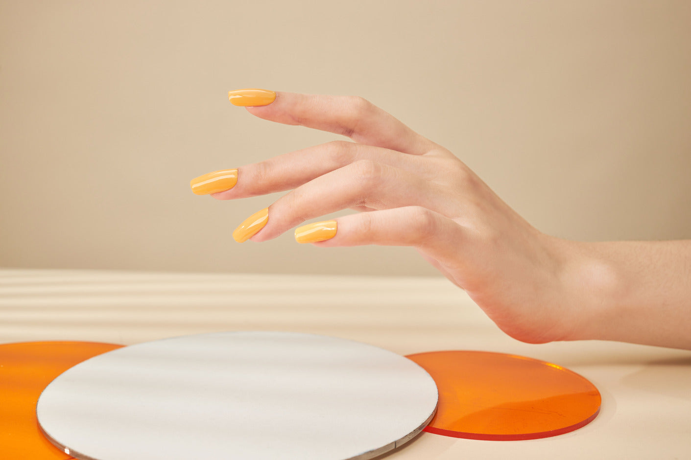 YollyNail 瓶装彩色凝胶 82