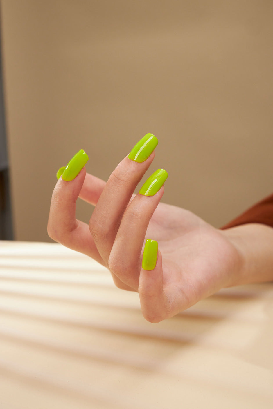 YollyNail 瓶装彩色凝胶 82