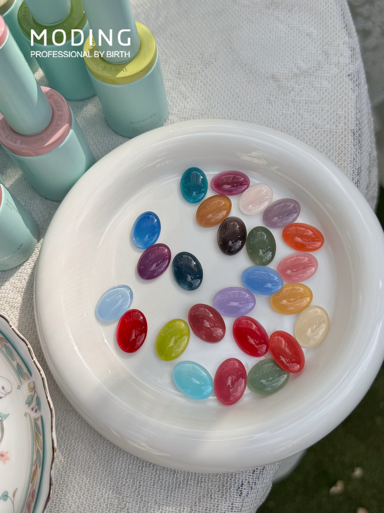 【10% Off Preorder】Moding South of France Dreamscape Gel Set (48 Colors)