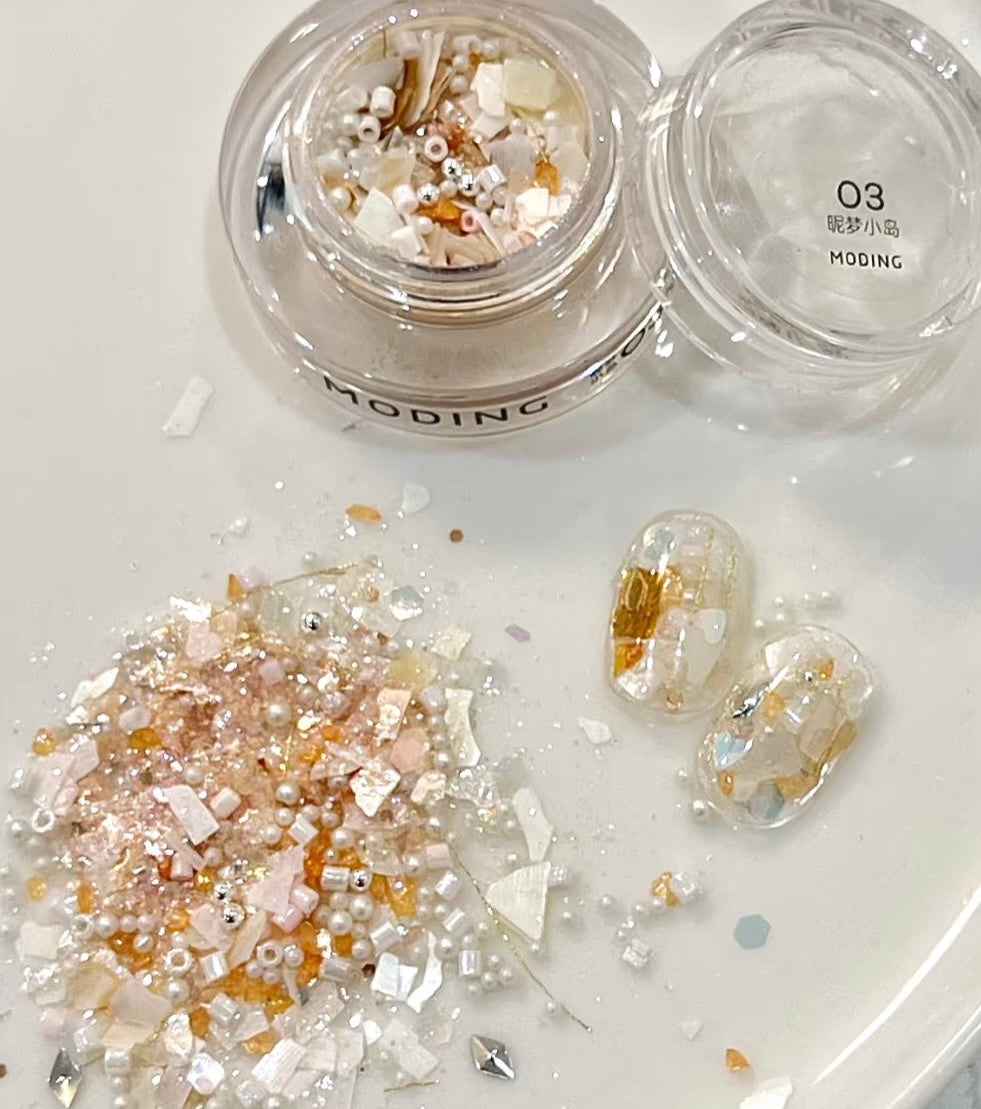 Moding Dreamy Island Nail Decorations