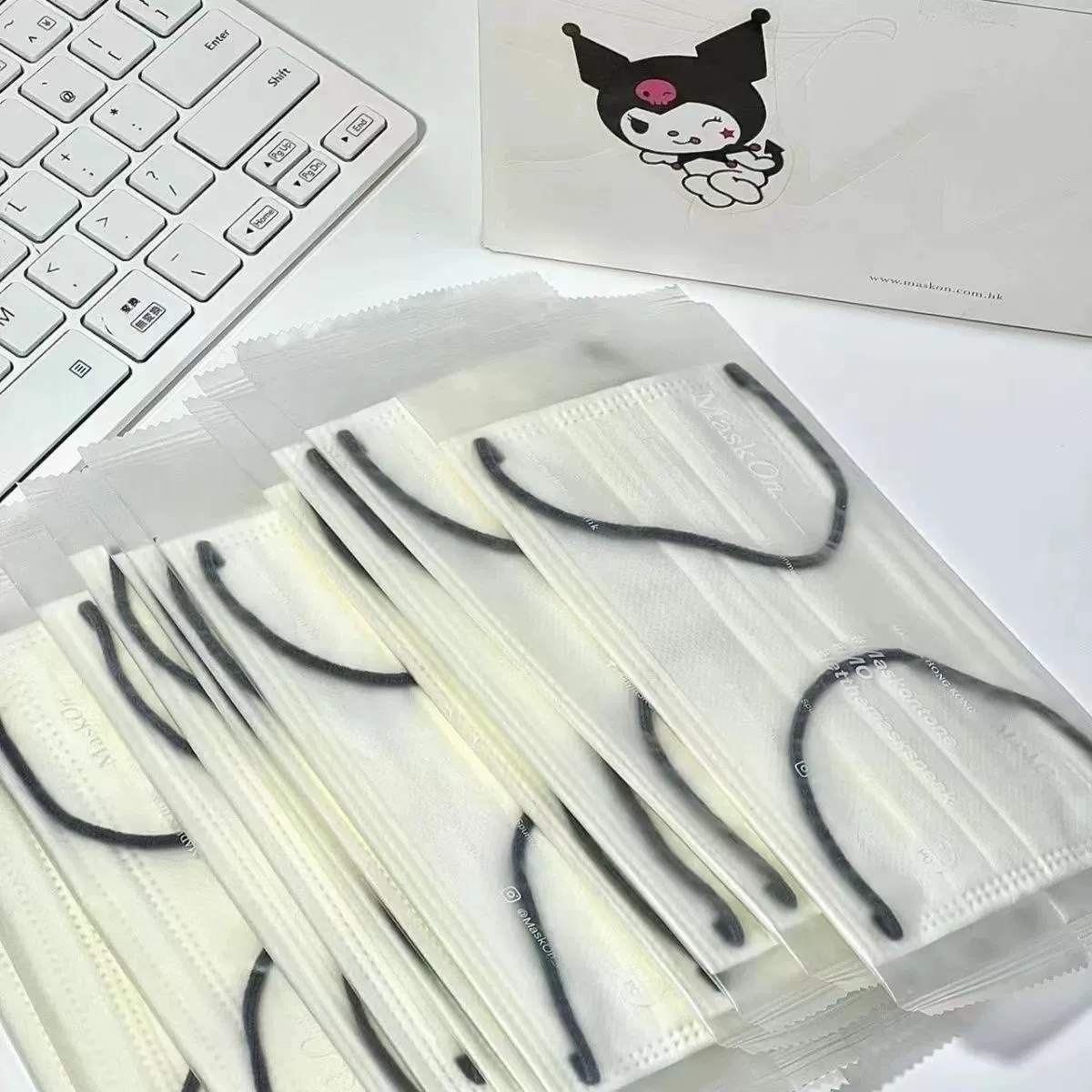 Disposable Individual Packaging Face Mask Milky White