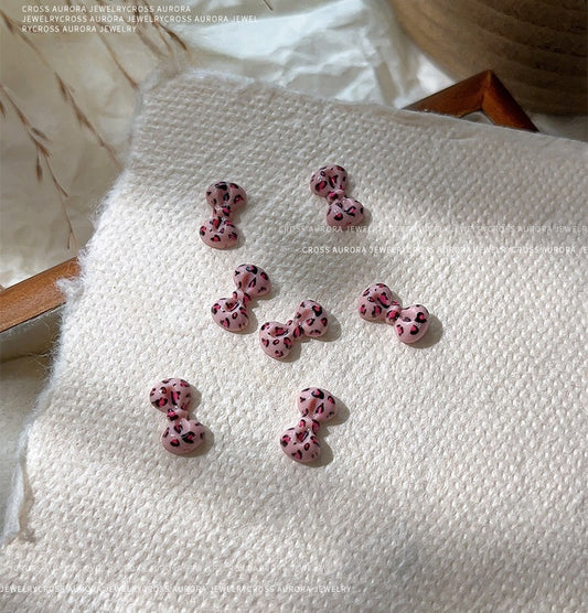 3D Cute Pink Leopard Resin Bow Tie Nail Charm 6*11mm (5pcs)