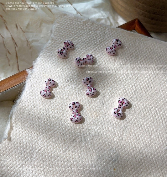 3D Cute Light Pink Leopard Resin Bow Tie Nail Charm 6*11mm (5pcs)