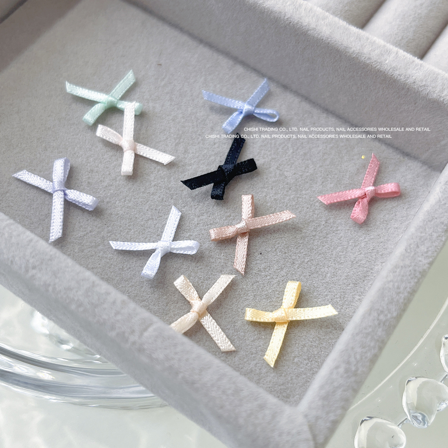 Tiny Lace Bows Nail Decorations 11*13mm (4pcs)