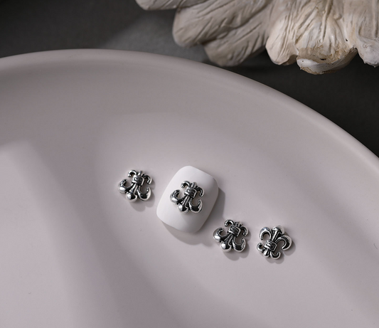 Antique Silver Fleur-de-Lis Nail Charms 8*8mm (5pcs)