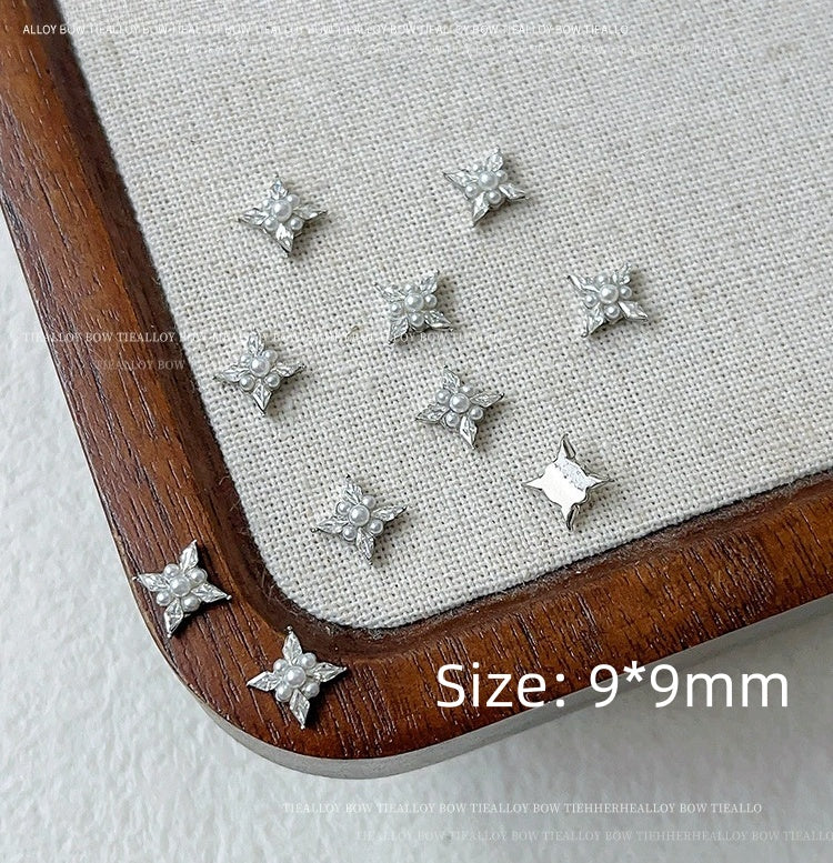 Snowflake Zircon Nail Charm – #03 Silver 9*9mm (2PCS)