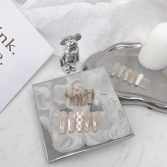 Minimalist Ripple Square Nail Art Display Tray