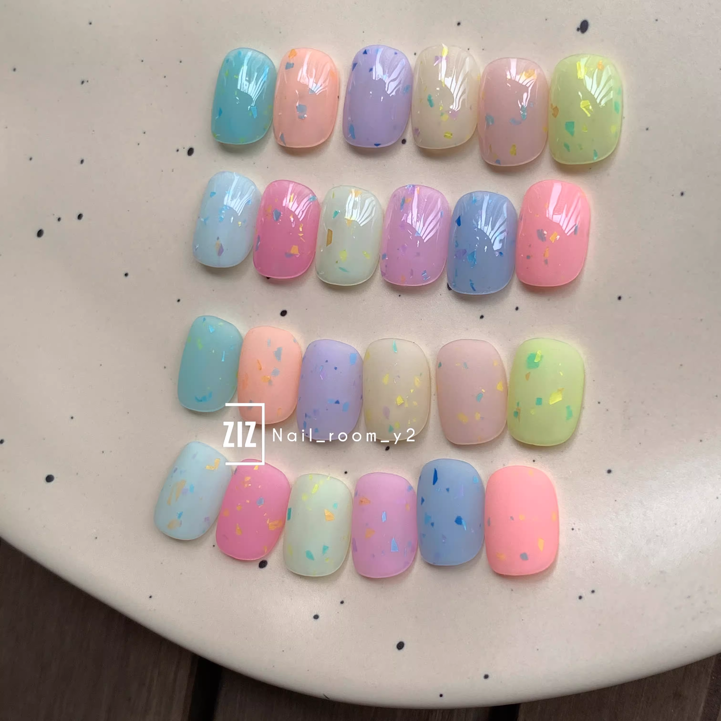 DINAGLOW Rainbow Frost Series Color Gel