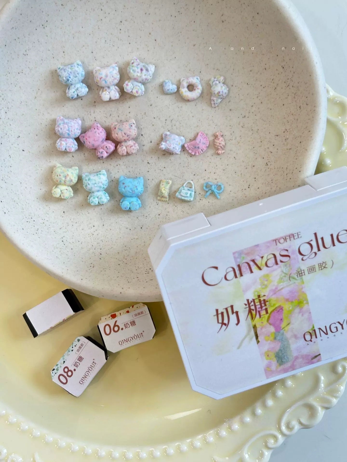 Qingyou Candy Oil Painting Texture Gel Palette (9 Colors)