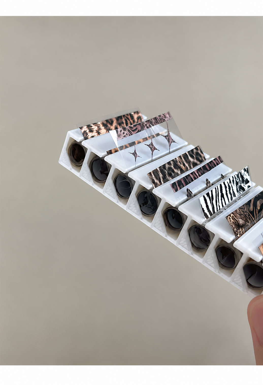 Portable 10-Slot Nail Art Transfer Foil Organizer
