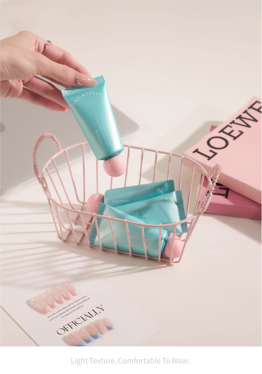 Yolly Solid Version Nail Adhesive