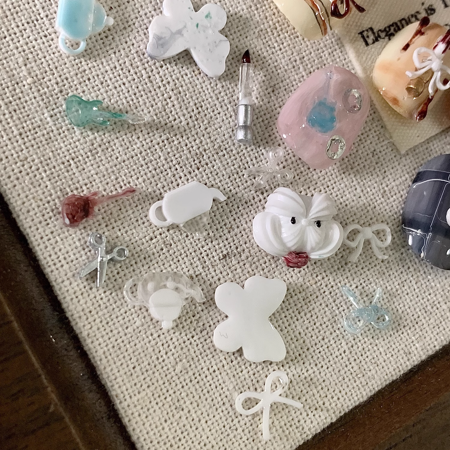 N GEL Nail Mold – Tea Party Puppy & Swan Silicone Mold for 3D Nail Art