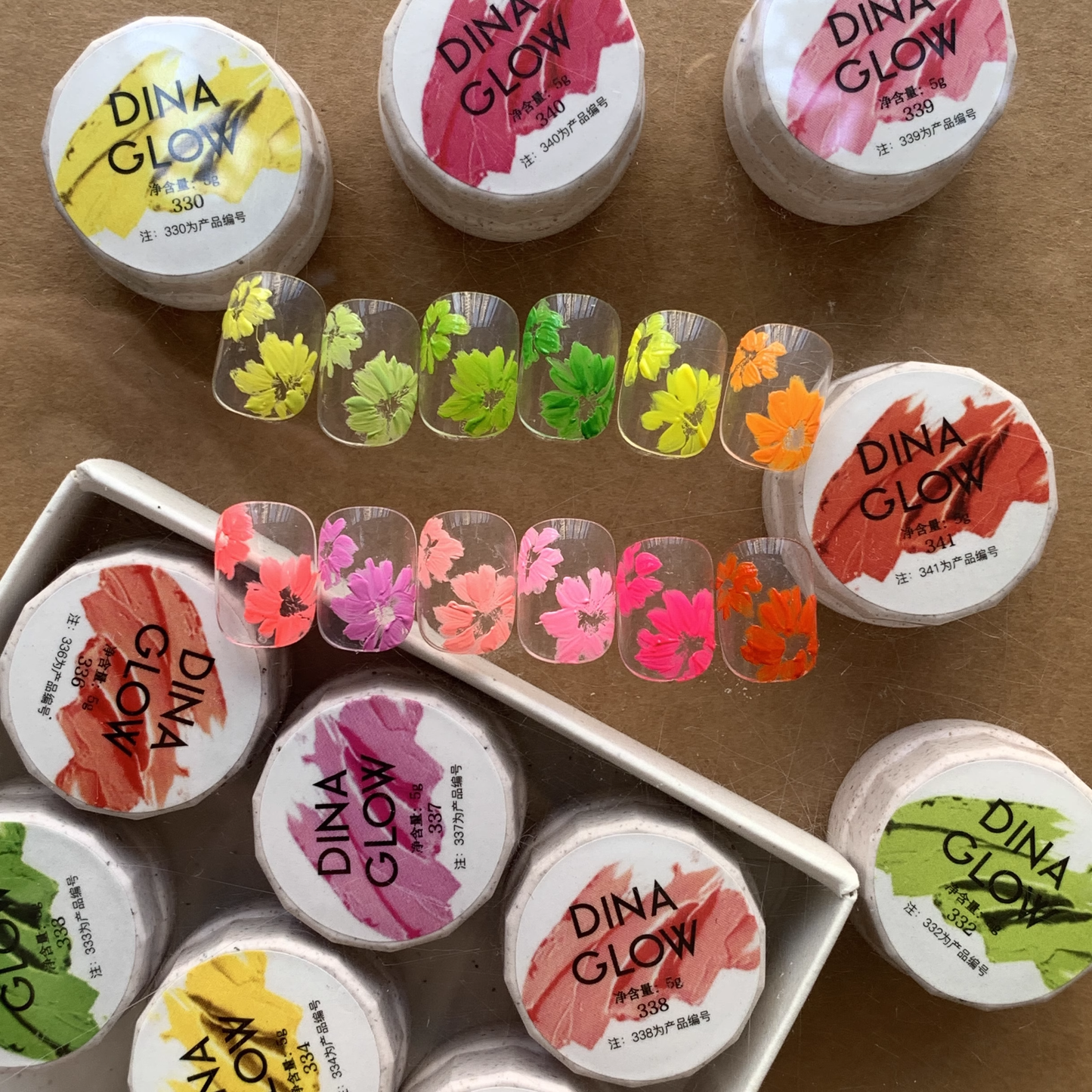 DinaGlow Kaleidoscope Series Painting Gel [330-341]