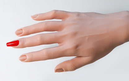 Main d'entraînement réaliste en silicone pour nail art