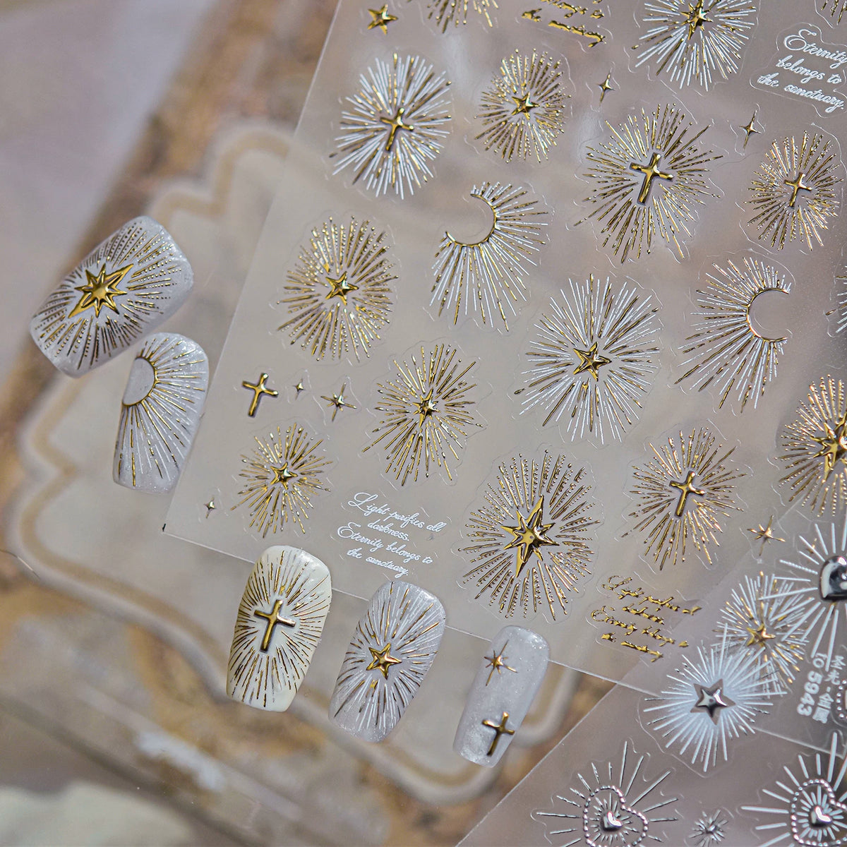 TOMONI Vintage Divine Light Nail Art Stickers