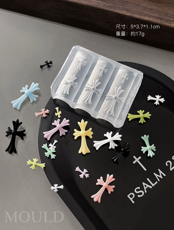 3D Nail Art Silicone Mold – 6 Crosses
